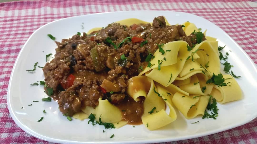 Nudeln mit Geschnetzeltem