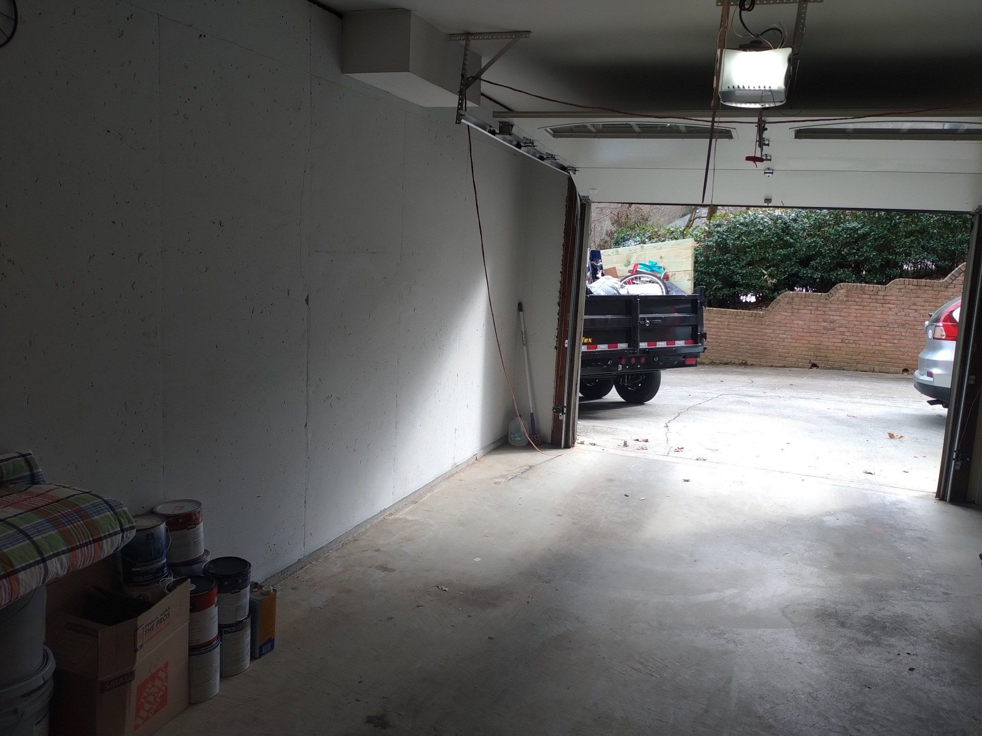 garage cleanout services, best junk removal company near me, atlanta georgia, pinnacle removal services