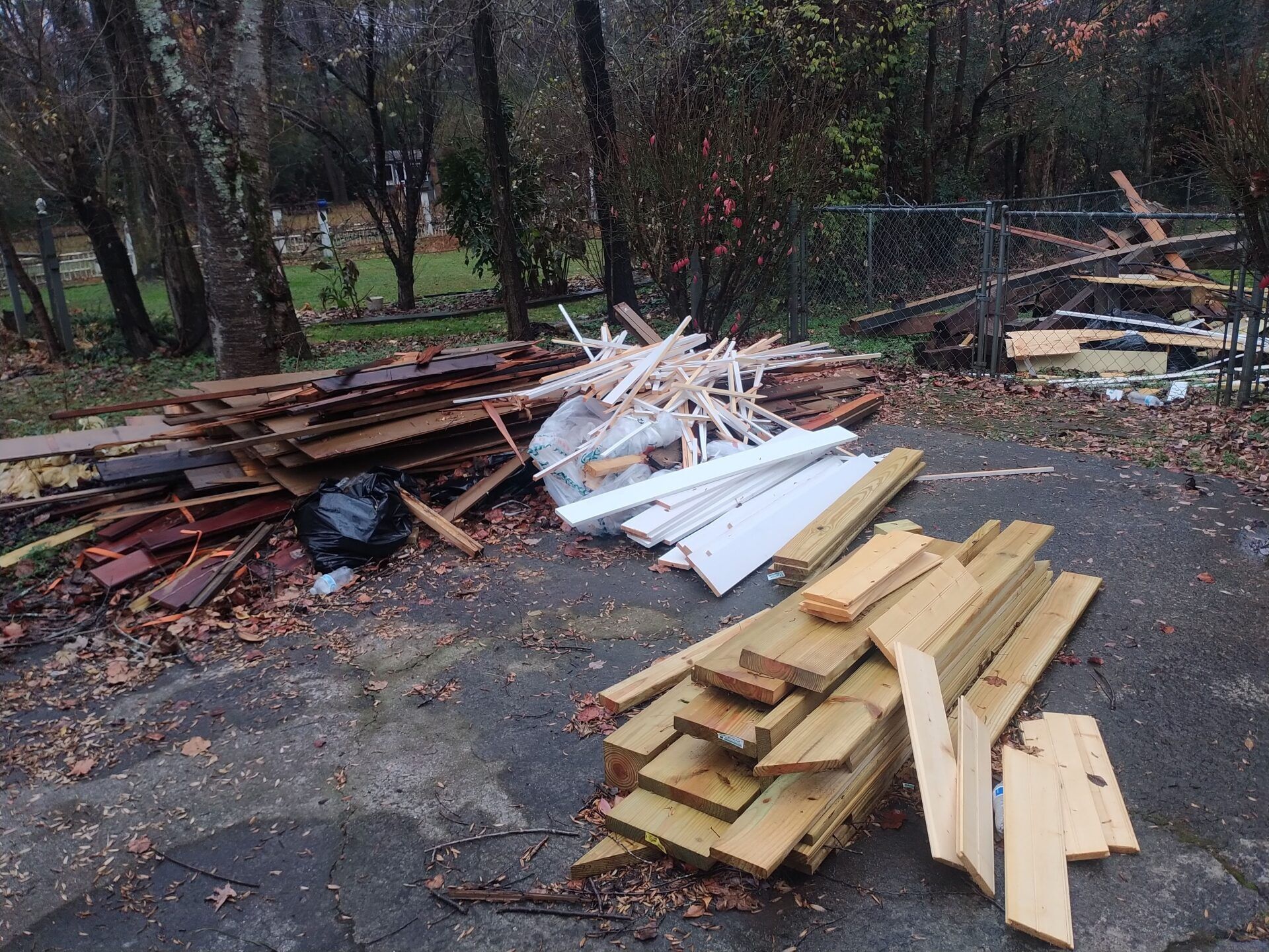 construction waste removal, best junk removal company near me, atlanta georgia, pinnacle removal services