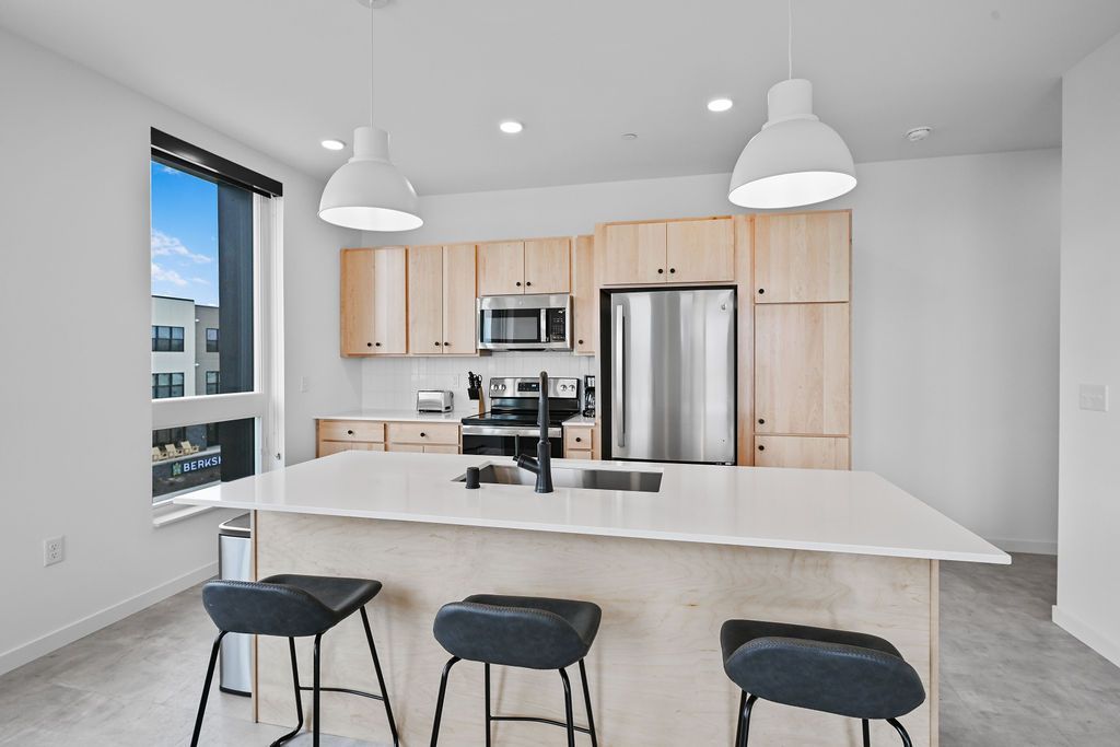 Fully furnished kitchen
