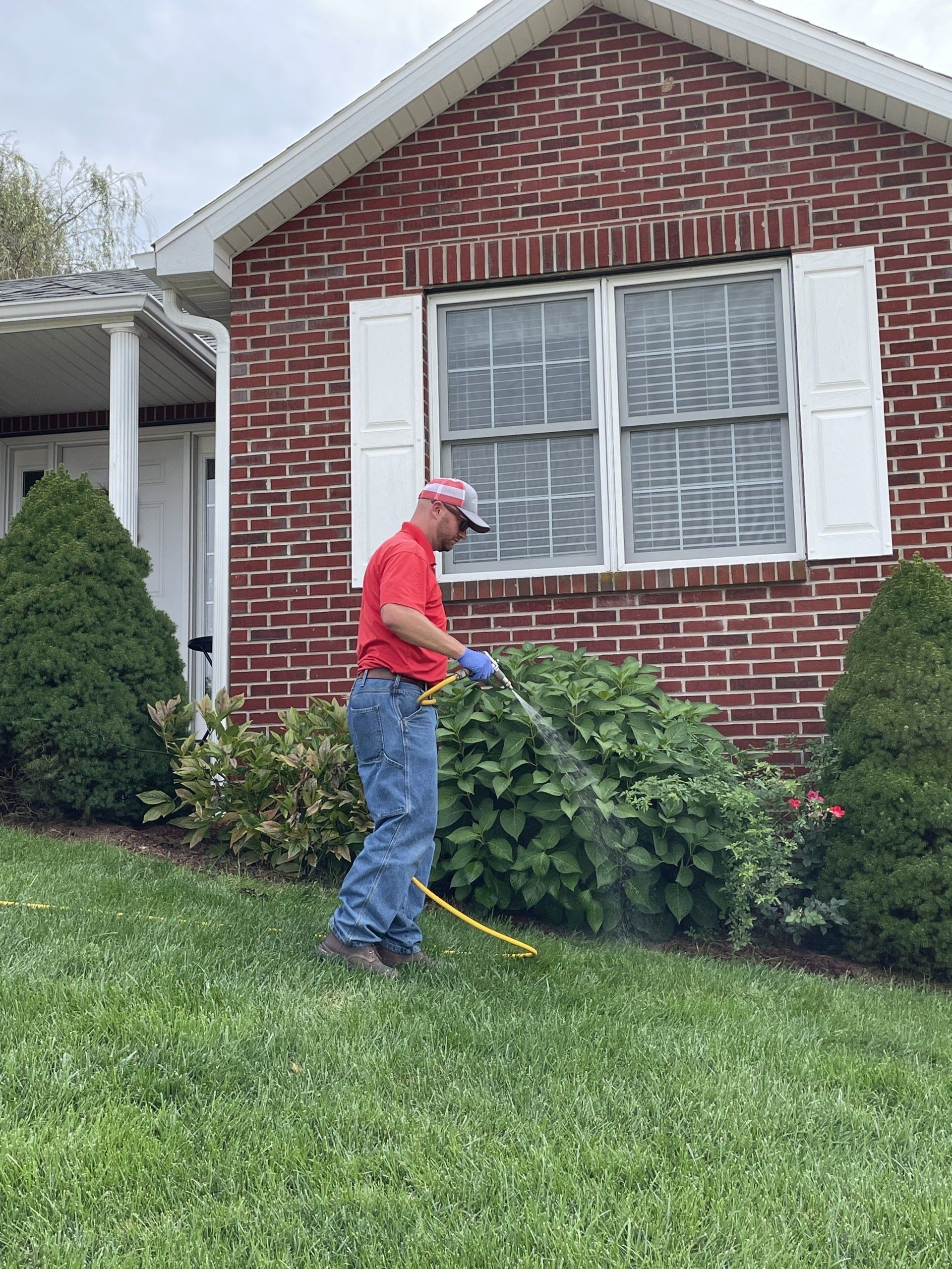 Residential and commercial services — Jefferson City, MO — Art’s Pest Control