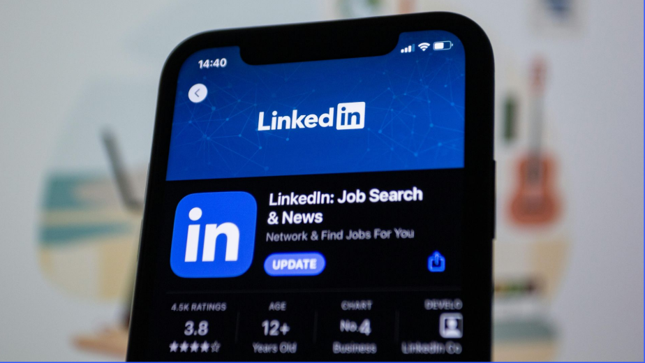 Linkedin app on mobile phone