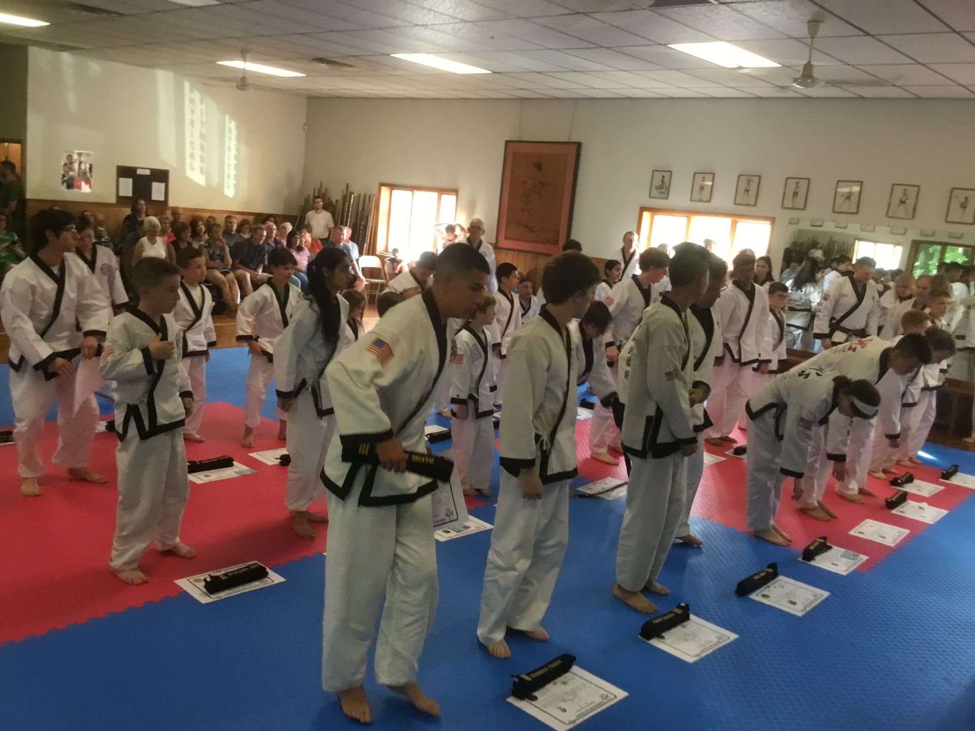 The word placeholder is on a gray background.