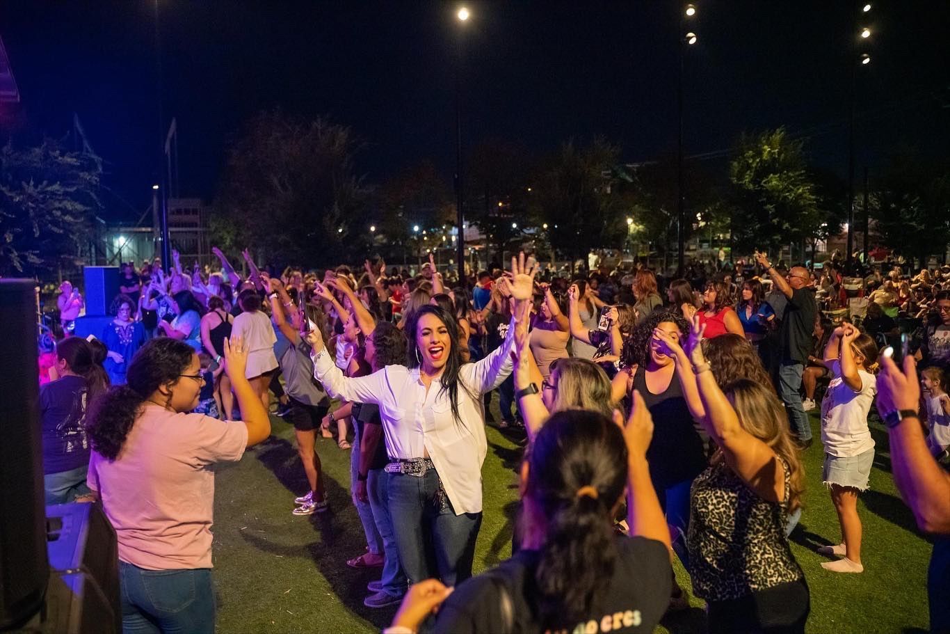 selena tribute band 48