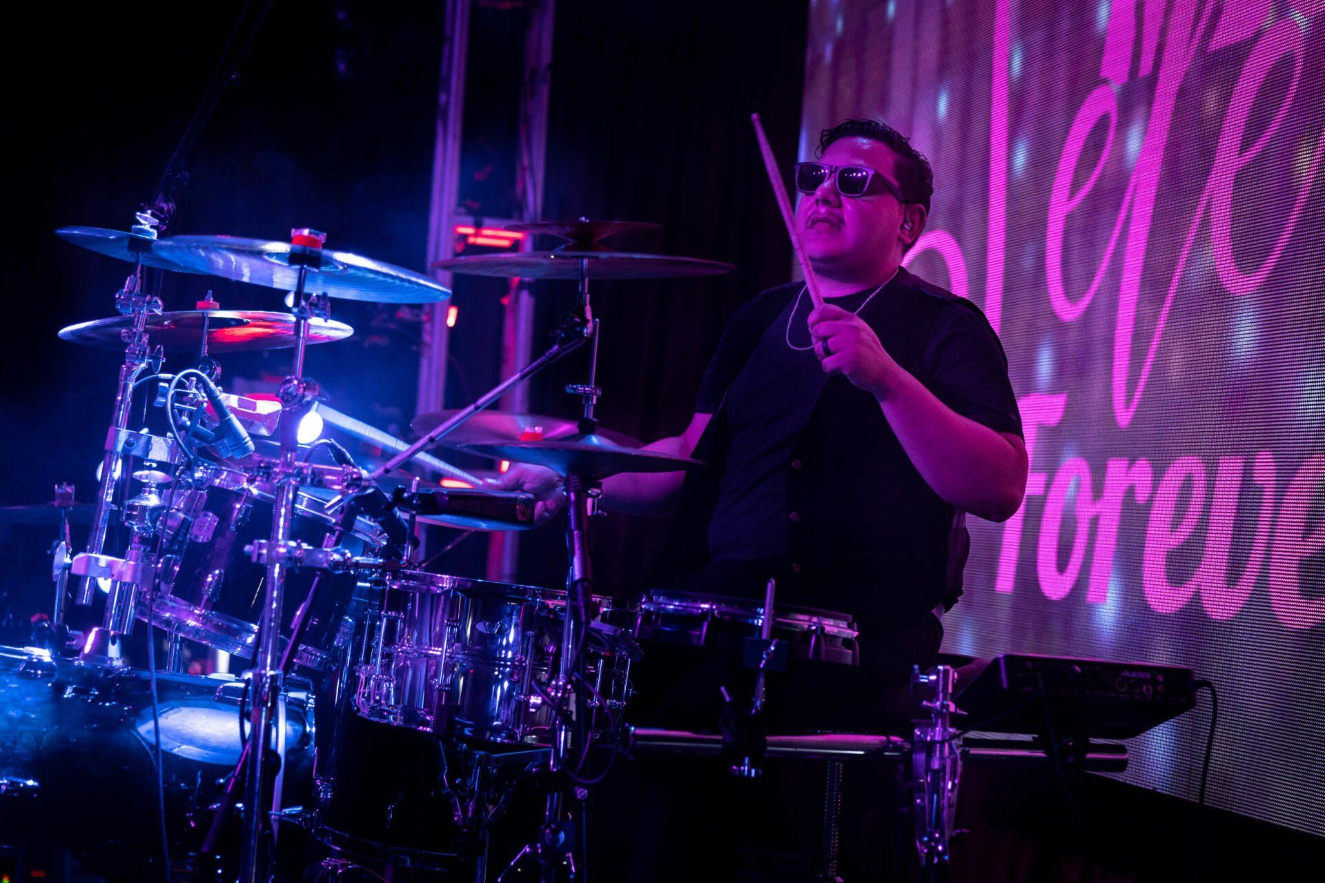 selena tribute band 83