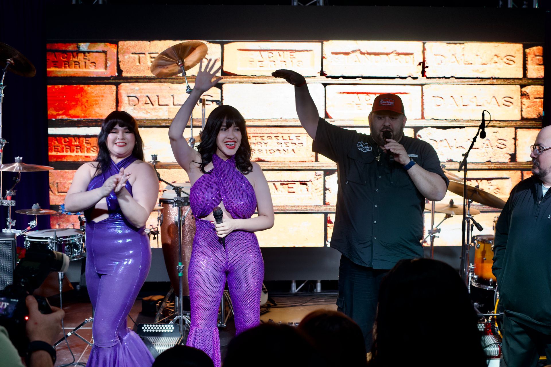 selena tribute band 17