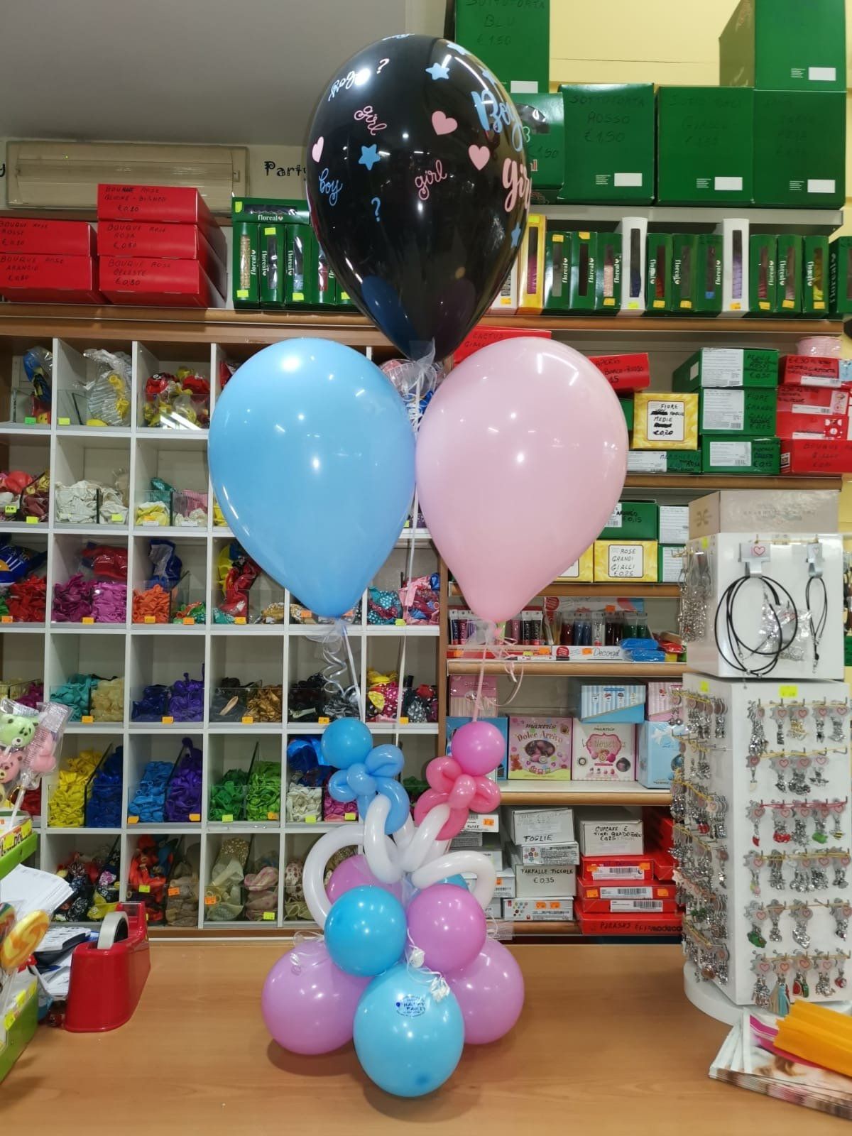 palloncini blu e rosa per bambini