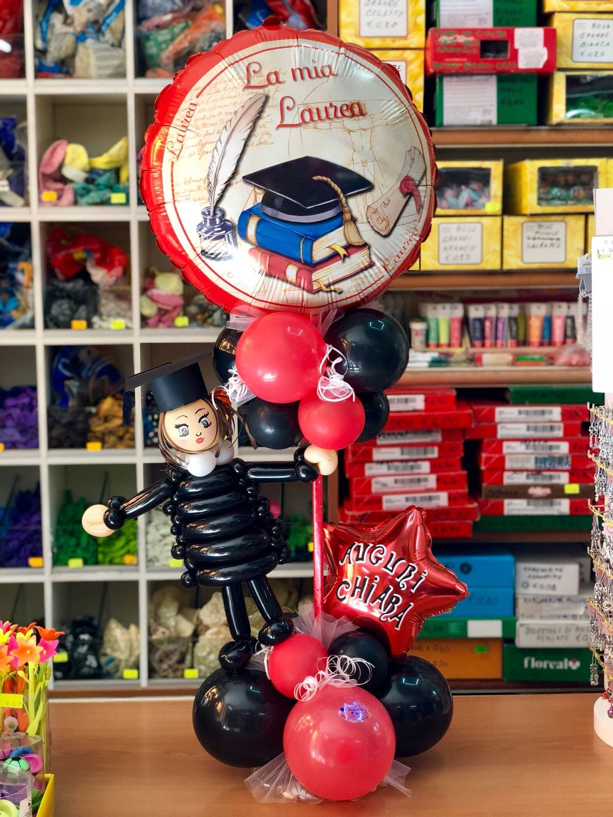 palloncini rossi per festa di laurea