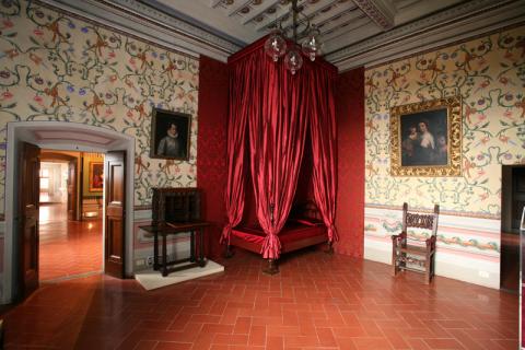 Villa di Cerreto Guidi - Camera da letto di Isabella de' Medici - Guida turistica di Villa di Cerreto Guidi Stella Fabiano