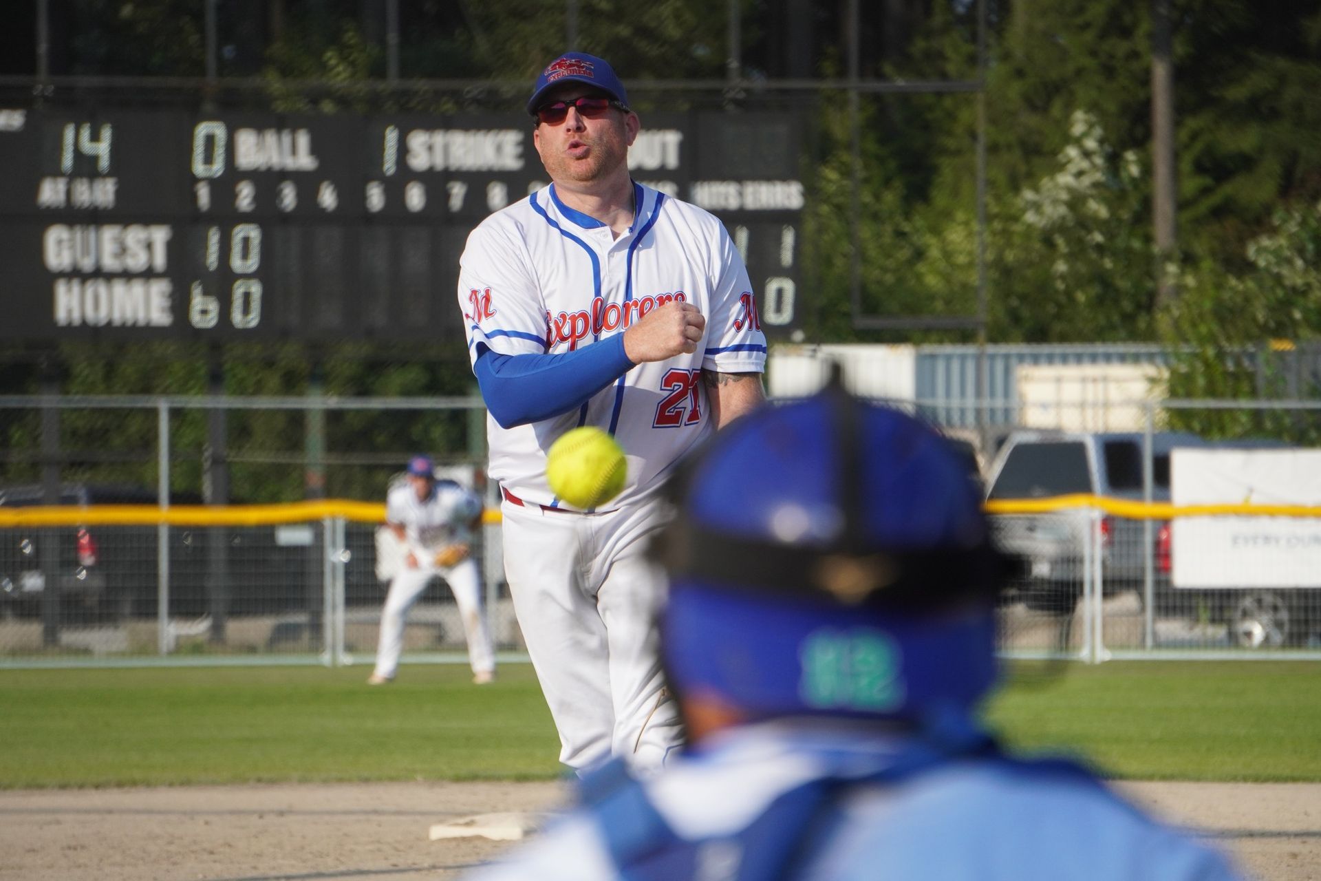 Kyle Linton Midland Explorers making a pitch