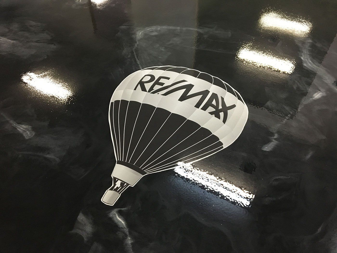Remax Epoxy Logo Floor