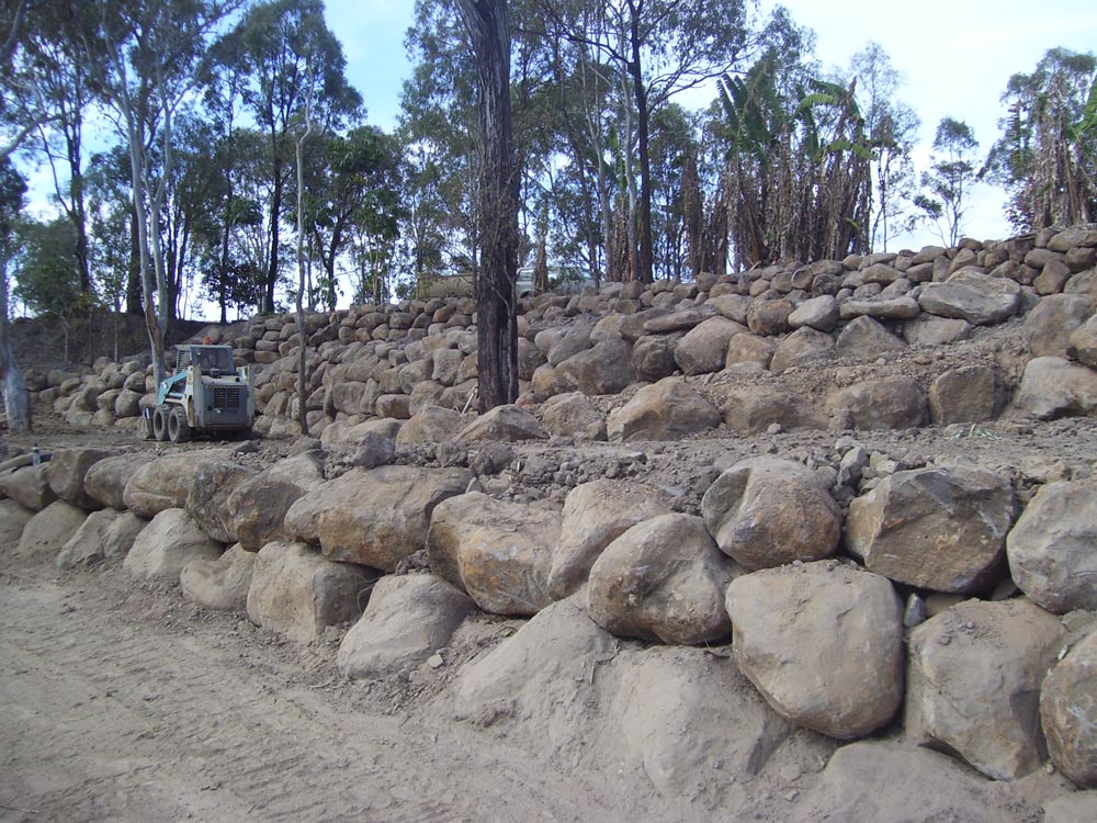 Rock Wall in Progress 2 — A1 Rock This City Truck & Dog Hire In Good Night QLD