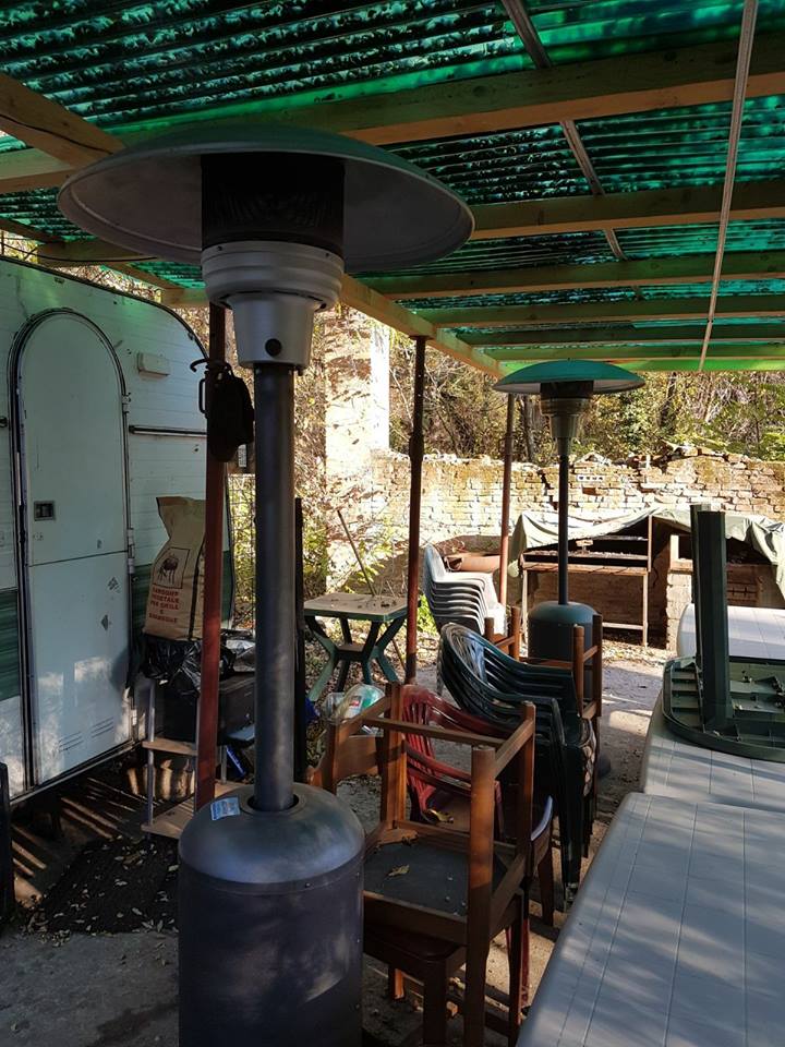 funghi riscaldanti in bar