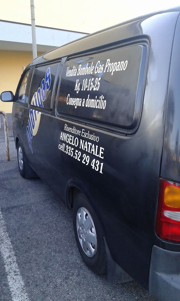 mezzo consegne bombole