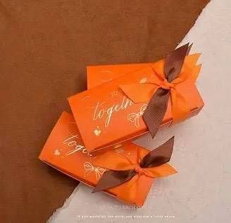 3bosswu小商品｜愛馬橘包裝盒｜包禮品包裝盒｜婚慶喜糖盒｜禮品紙盒 ｜試用品行銷包裝｜10個1組$160(紙盒+緞帶)
