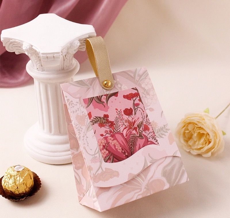 3BOSSWU｜復古花園皮革手提包裝盒｜包裝盒｜婚慶喜糖盒｜禮品紙盒 ｜試用品行銷包裝｜$180(皮革提把+雙腳釘+紙盒)10組