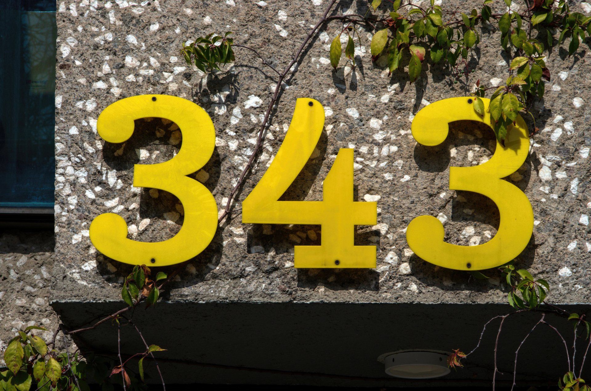 Wall Numbers - Oxnard, CA - Vargas Signs