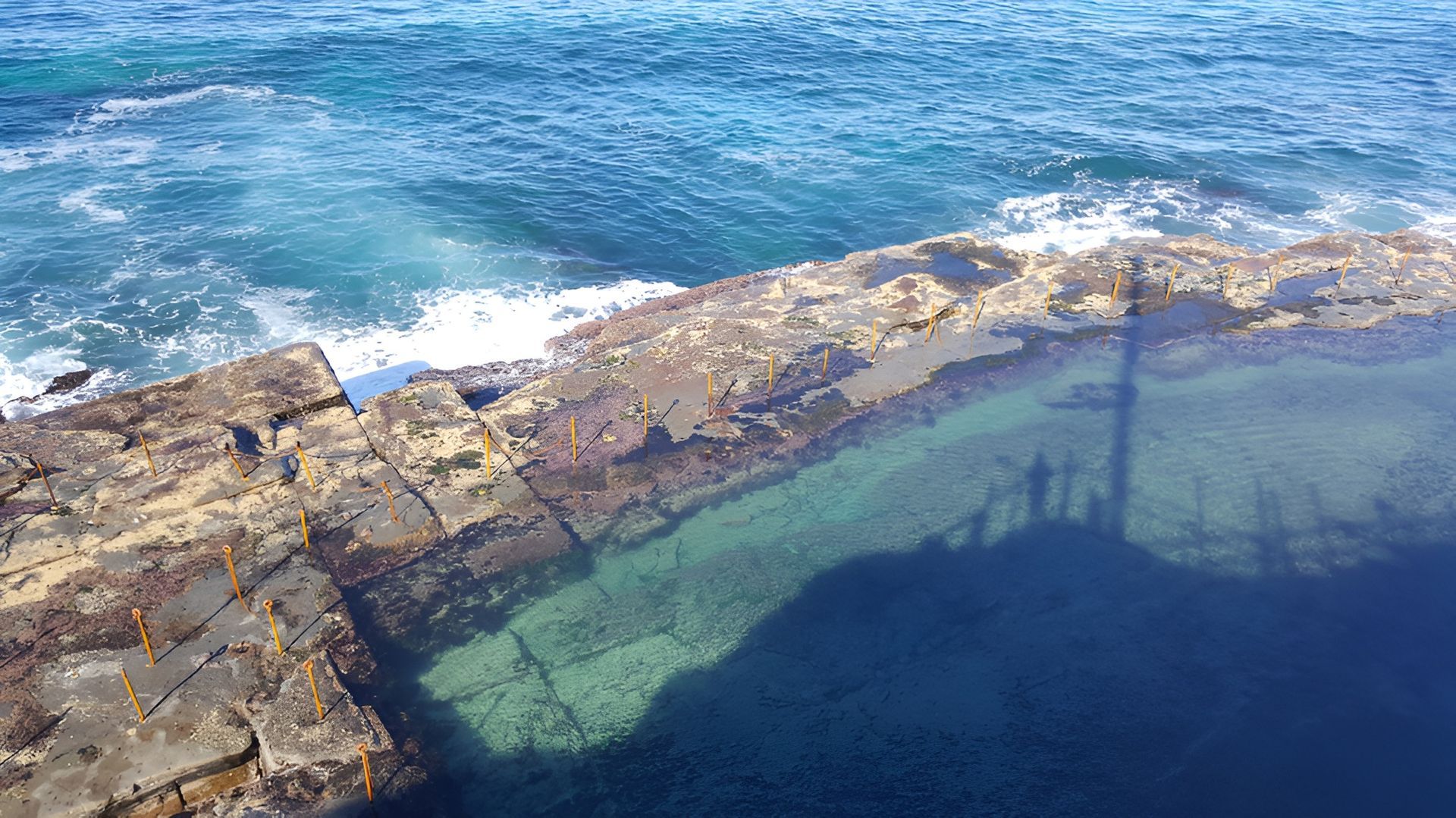 Rocky Tide Pool, Clear Water, Shadows — Best Price Towing in Morisset, NSW