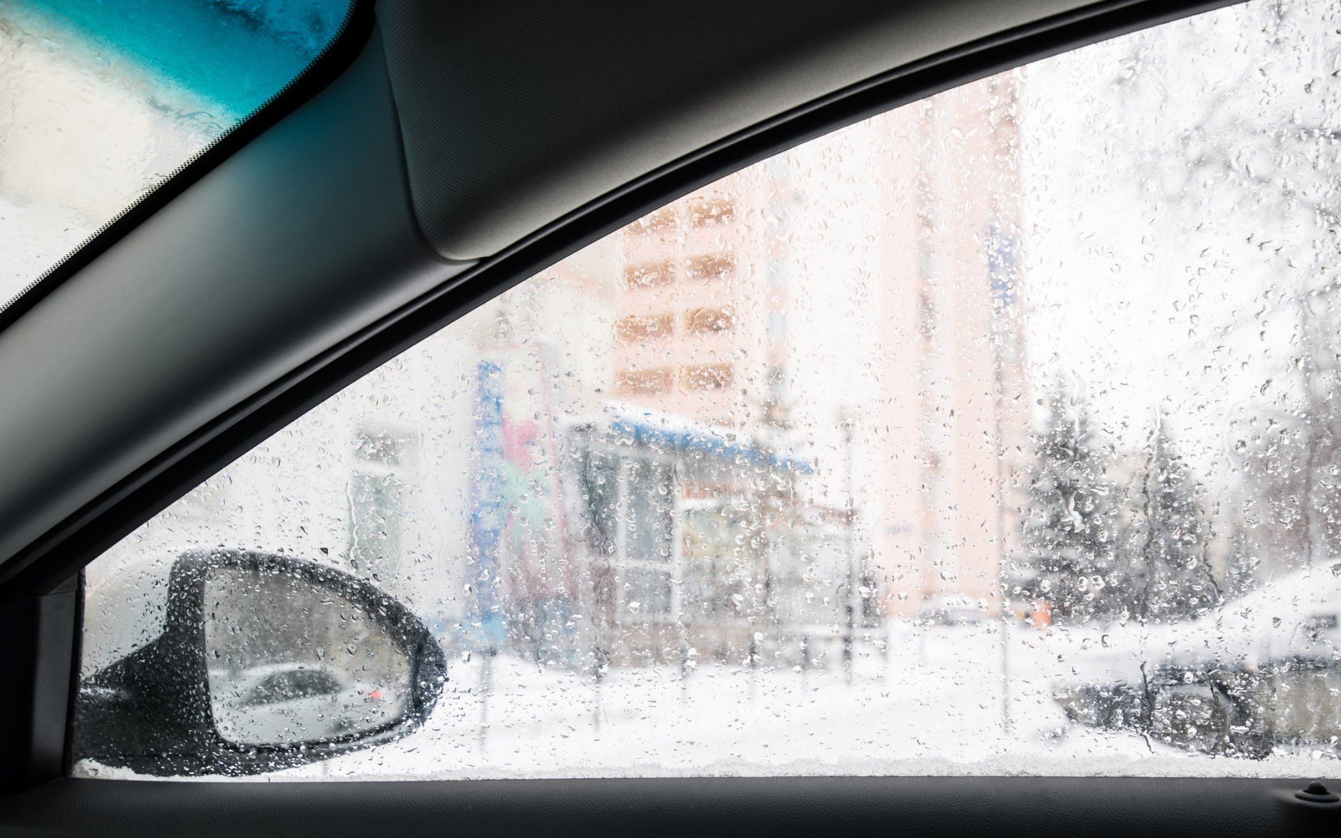 Smart Tips To Deal With High Humidity In Your Vehicle