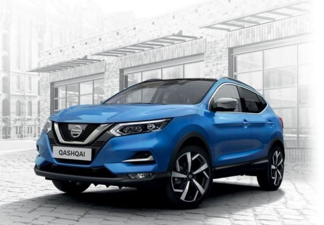 particolare nissan qashqai azzurra
