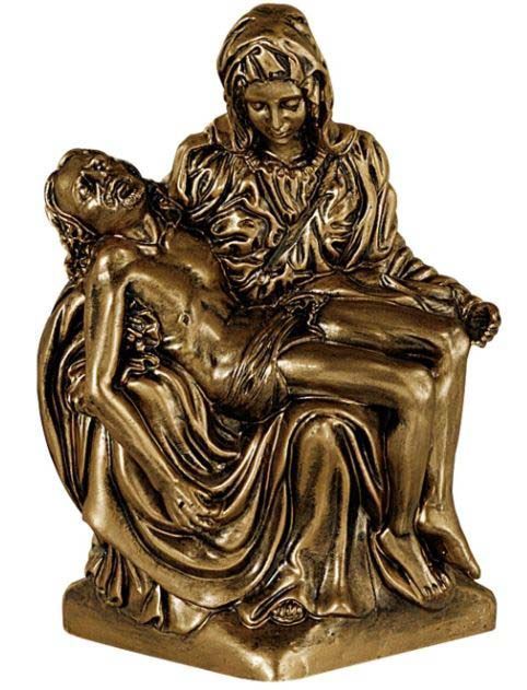 A bronze statue of a woman holding a corpse of jesus.