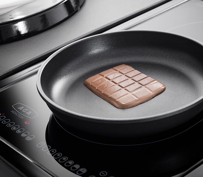 AGA_New_Induction_Hob_Chocolate