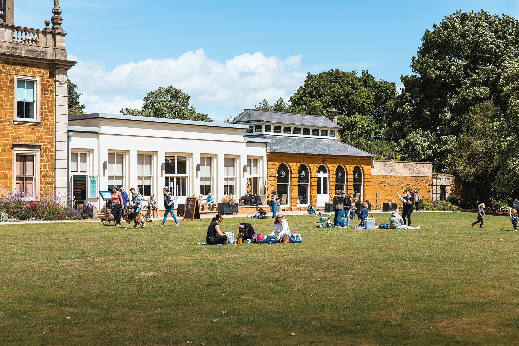 Delapré Abbey, Orangery Café