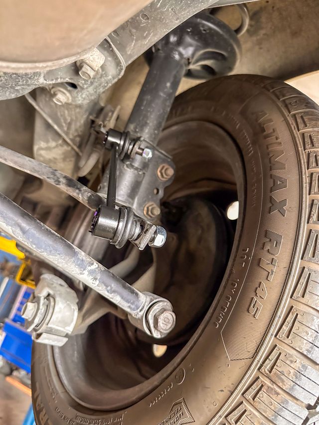 What Is A Sway Bar In Suspension: Ultimate Guide to Stability