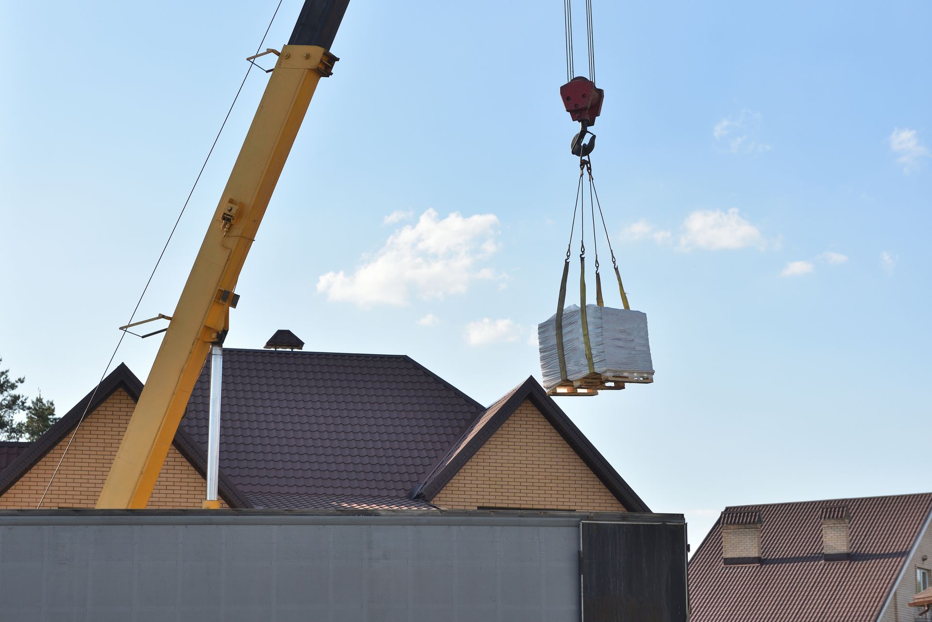 Shed and Storage Container Positioning - Atascadero, CA - A Superior Crane