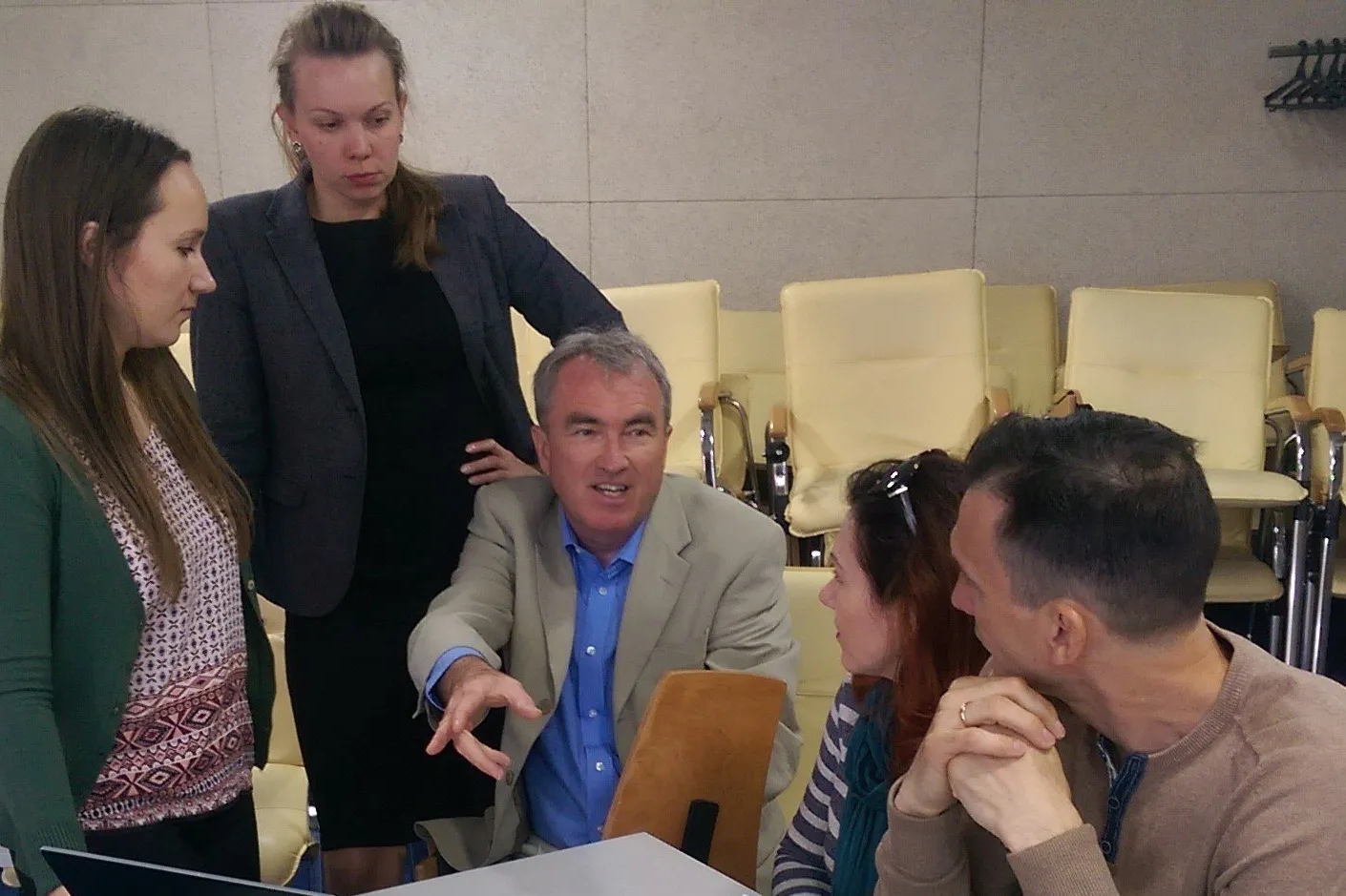 Julian Lawson Hill, Giraffe Consulting, training BSOs in e-commerce and digital marketing skills in Jordan