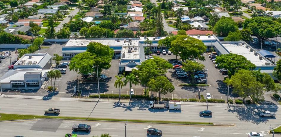 commercial inspection light house point