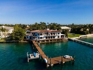 Luxury Waterfront Seawall Inspection