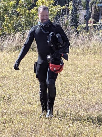 Certified Seawall inspector in Palm Beach County Florida performing underwater seawall inspection