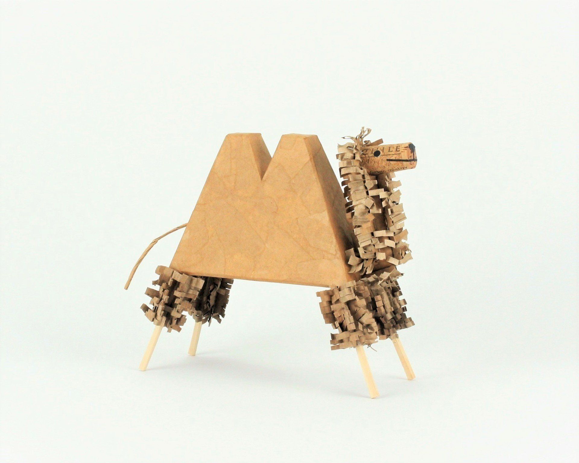 camelo papelão cartão palito madeira hashi bichos reciclados material edgard bittencourt natureza maluca