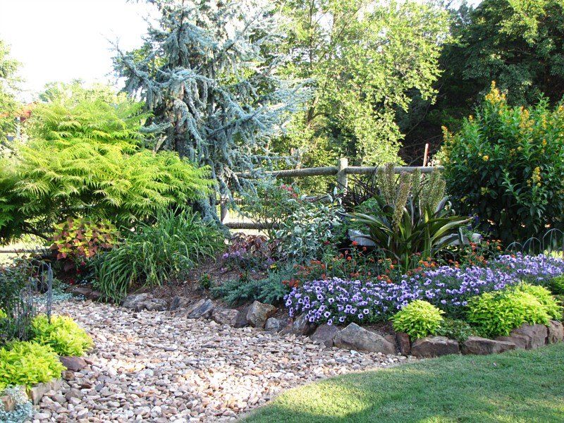 Beautiful Landscapes Stillwater, OK Prairie's Edge Landscaping