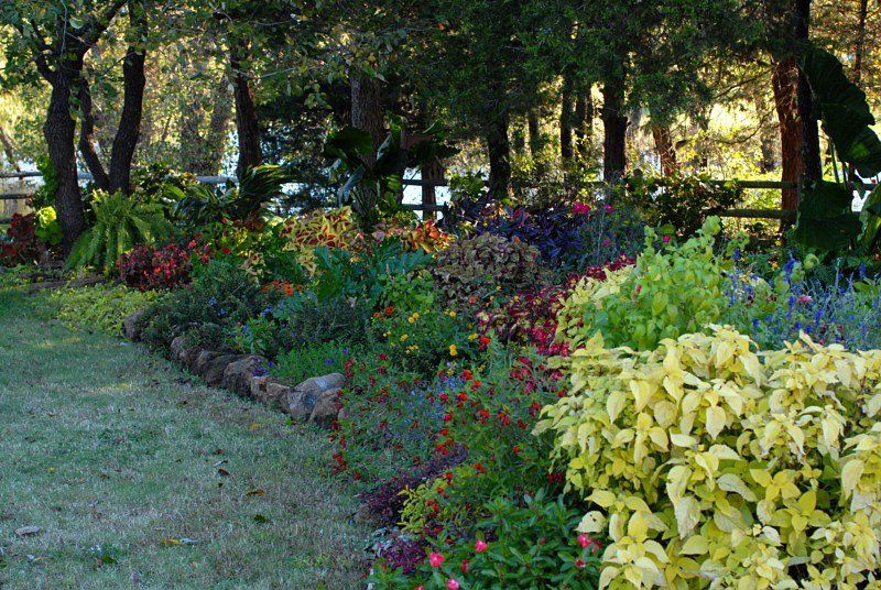 Beautiful Landscapes Stillwater, OK Prairie's Edge Landscaping