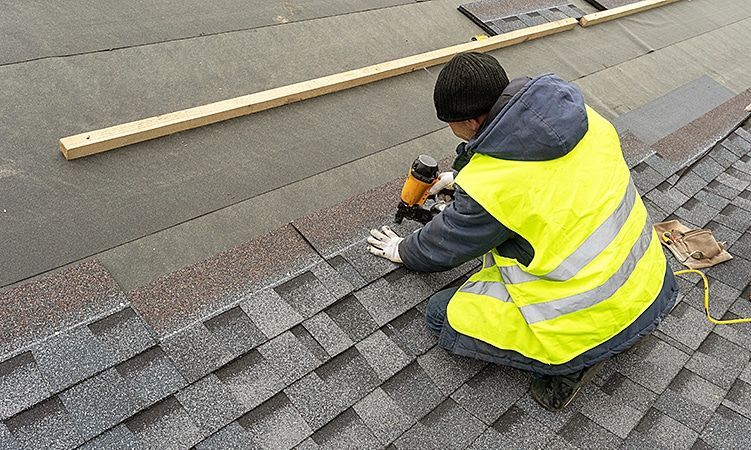10 Tips to Choose a Roofing Contractor in Toronto