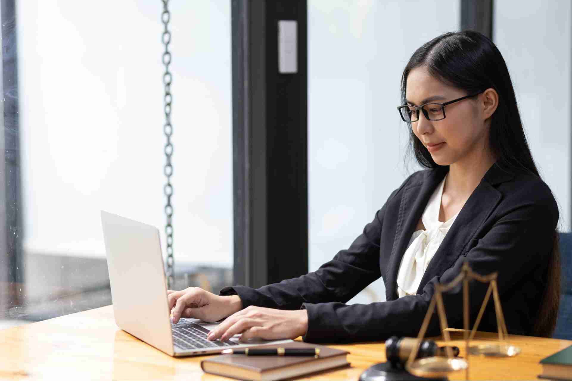 SEO Marketing for Law Firms: What They Must Know in 2025
