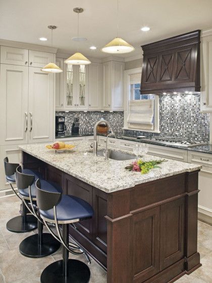 There is a large island in the middle of the kitchen - Omaha, NE - BluePrint Construction