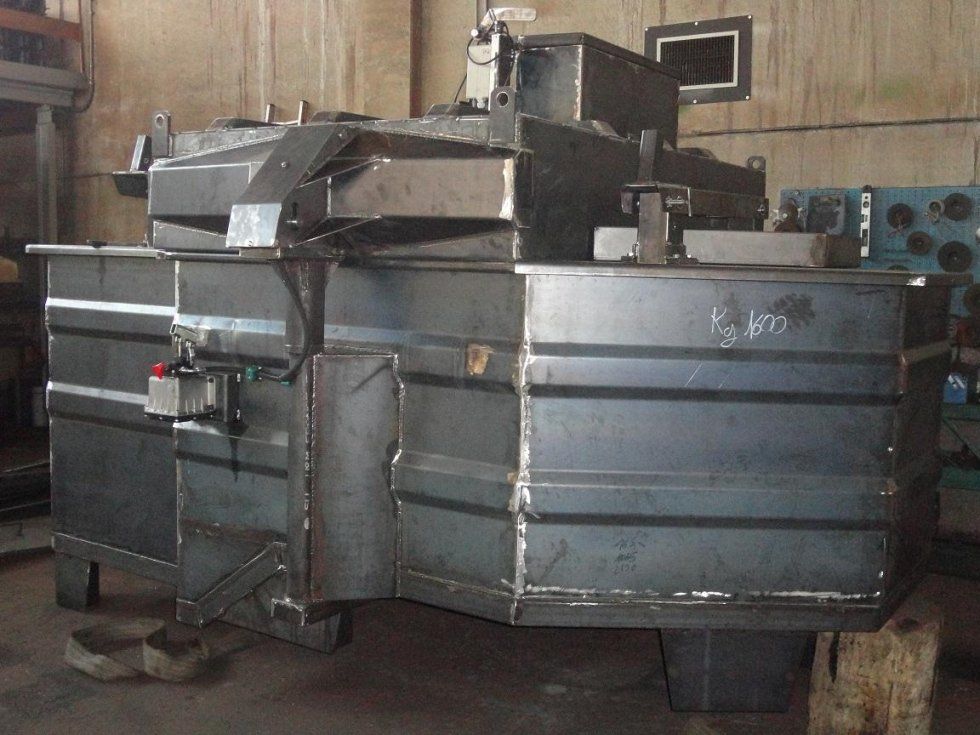 CONTENITORI METALLICI FOTO 2