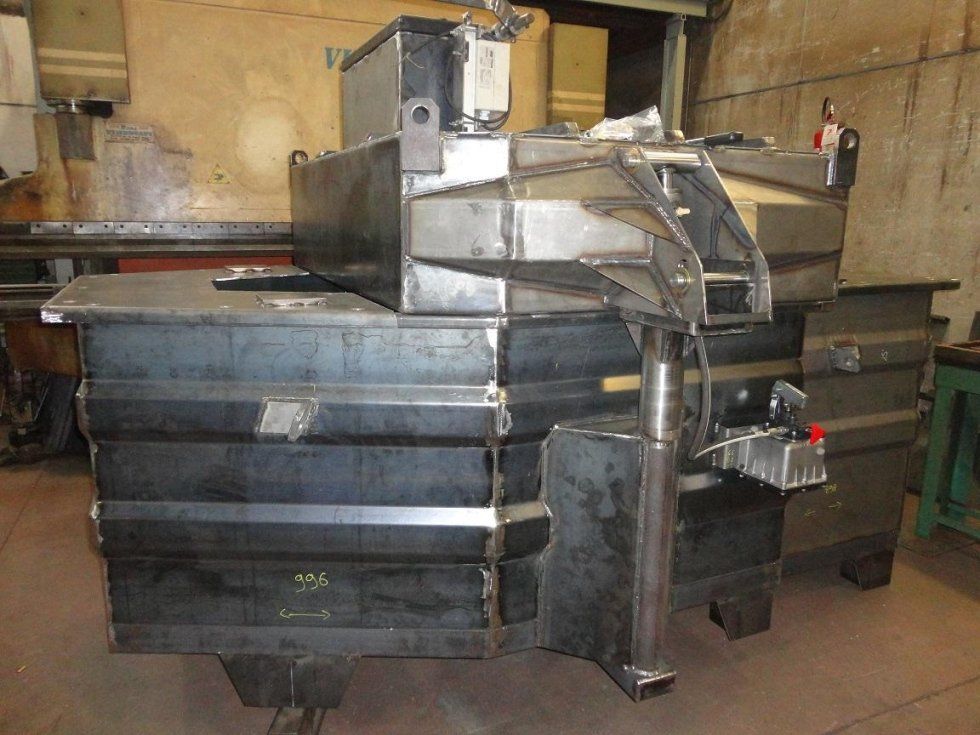 CONTENITORI METALLICI FOTO 3