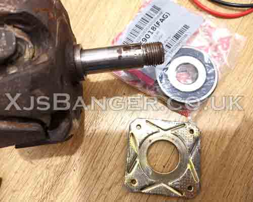 Jaguar XJS alternator rotor bearing assembly