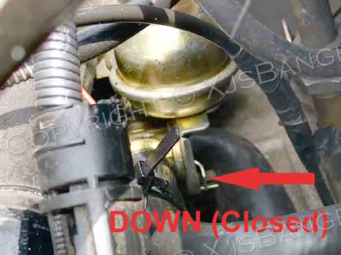 Jaguar XJS Heater Vacuum Gauge closed position