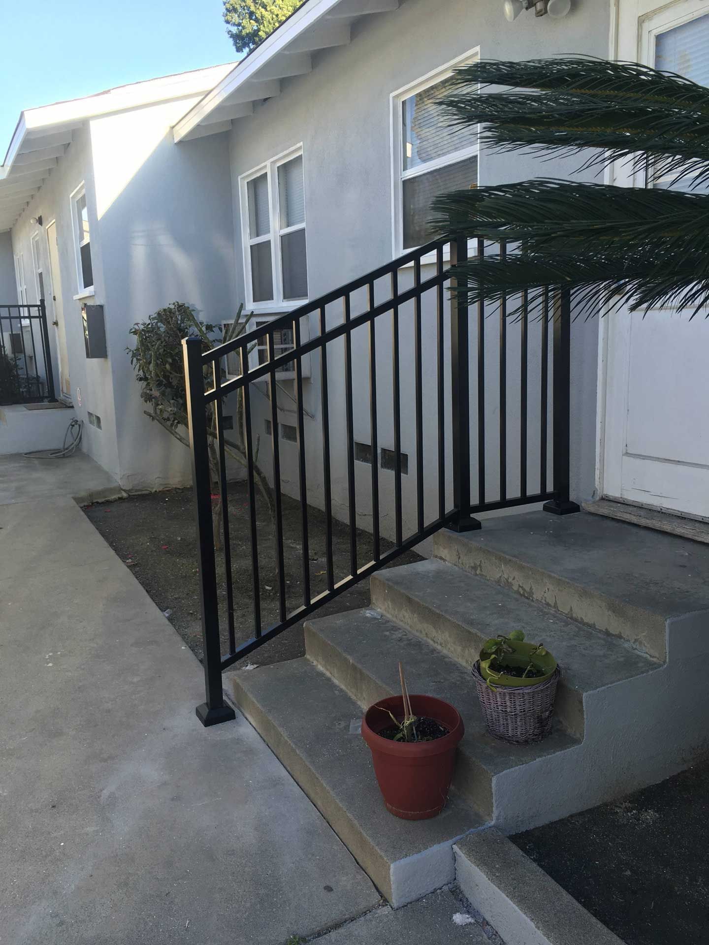 Railings – Los Angeles, CA – Reyes Fencing