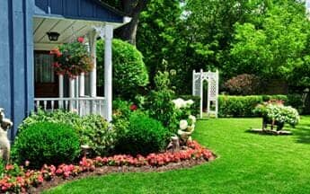 Manicured Yard - landscaping in Fairfield, PA