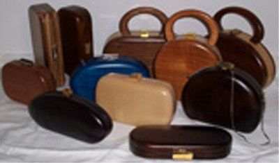 pochette e beauty case in legno