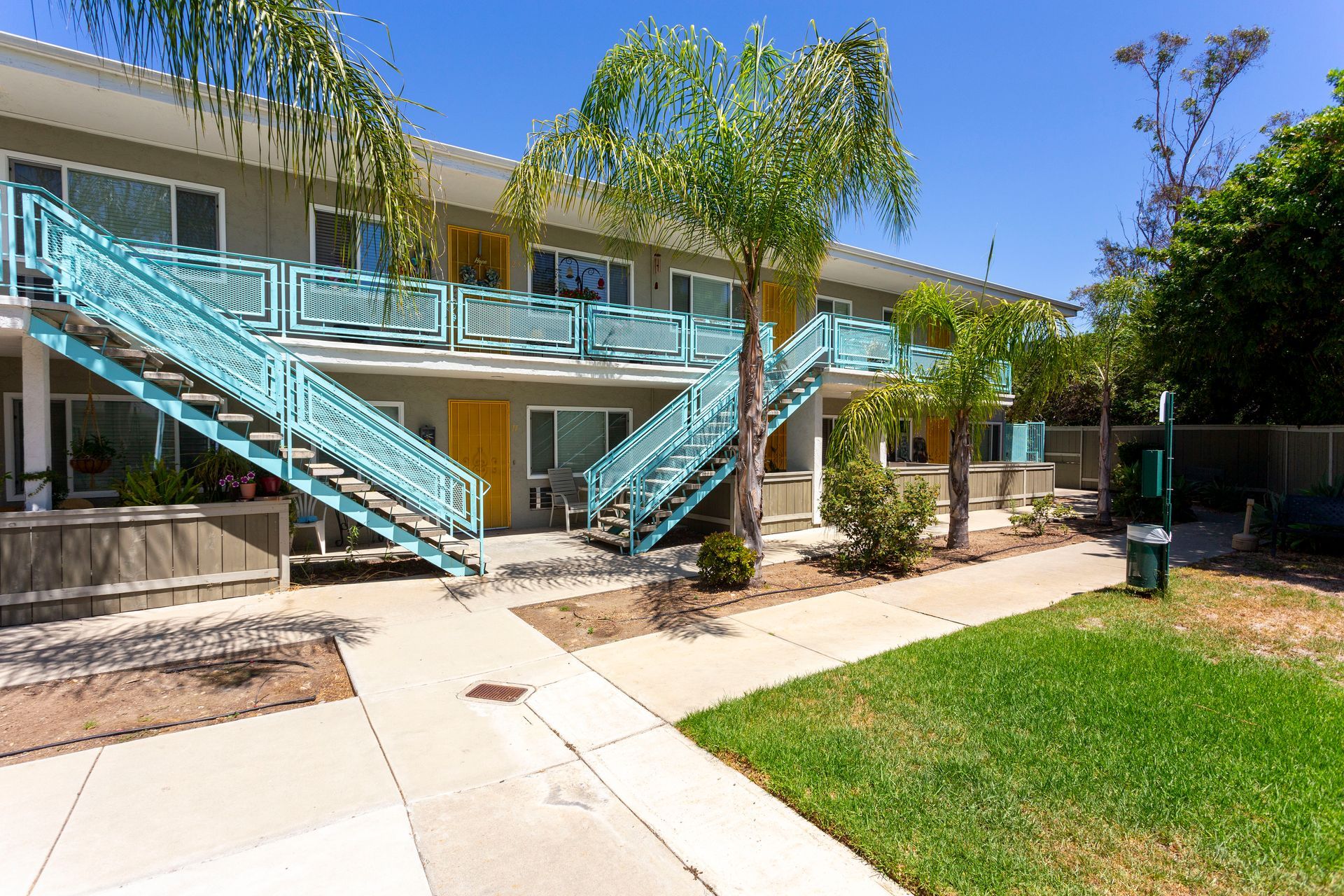 Exterior photo of Grossmont Apartments