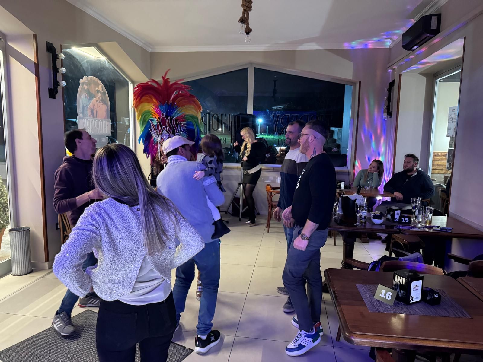 serata karaoke