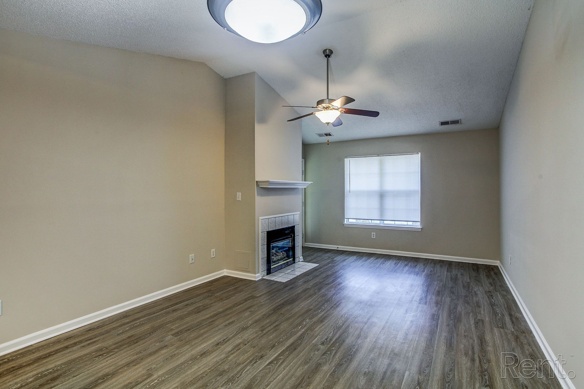 Upgraded Pinnacle Fireplace