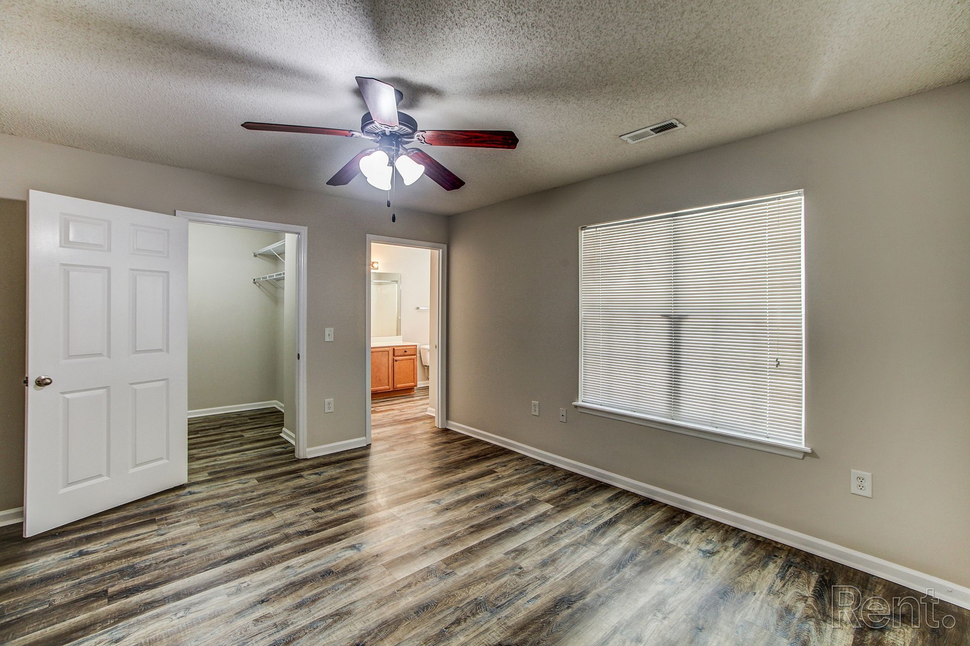 Beacon 2-Bedroom Master bedroom